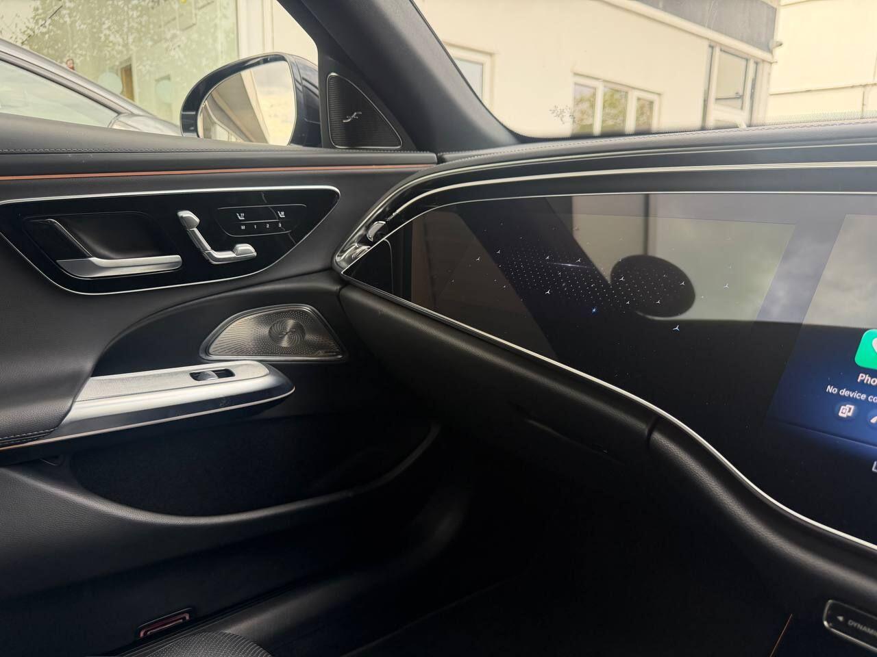 Mercedes-Benz E-Class view 39