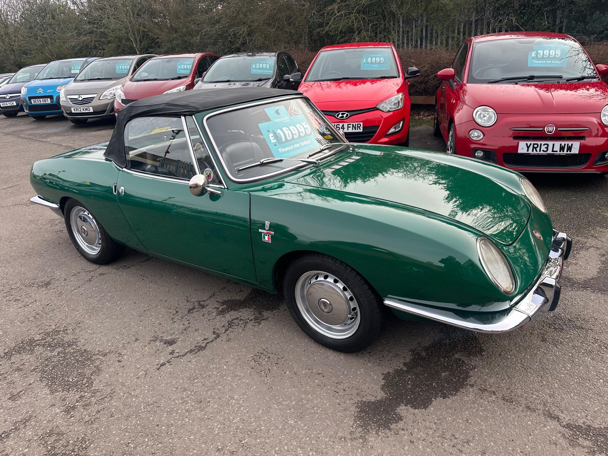 Fiat 850 view 2