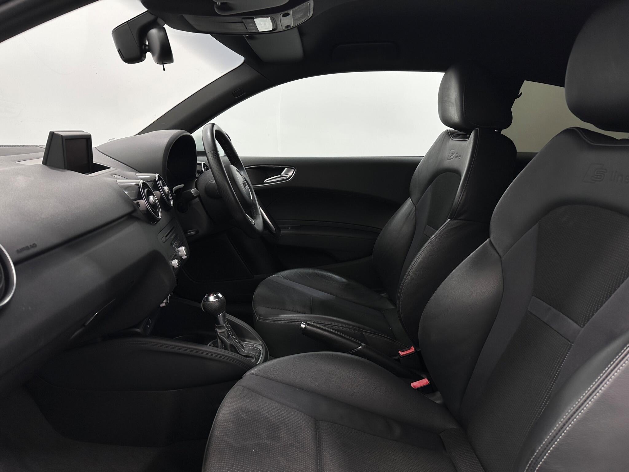 Audi A1 view 32