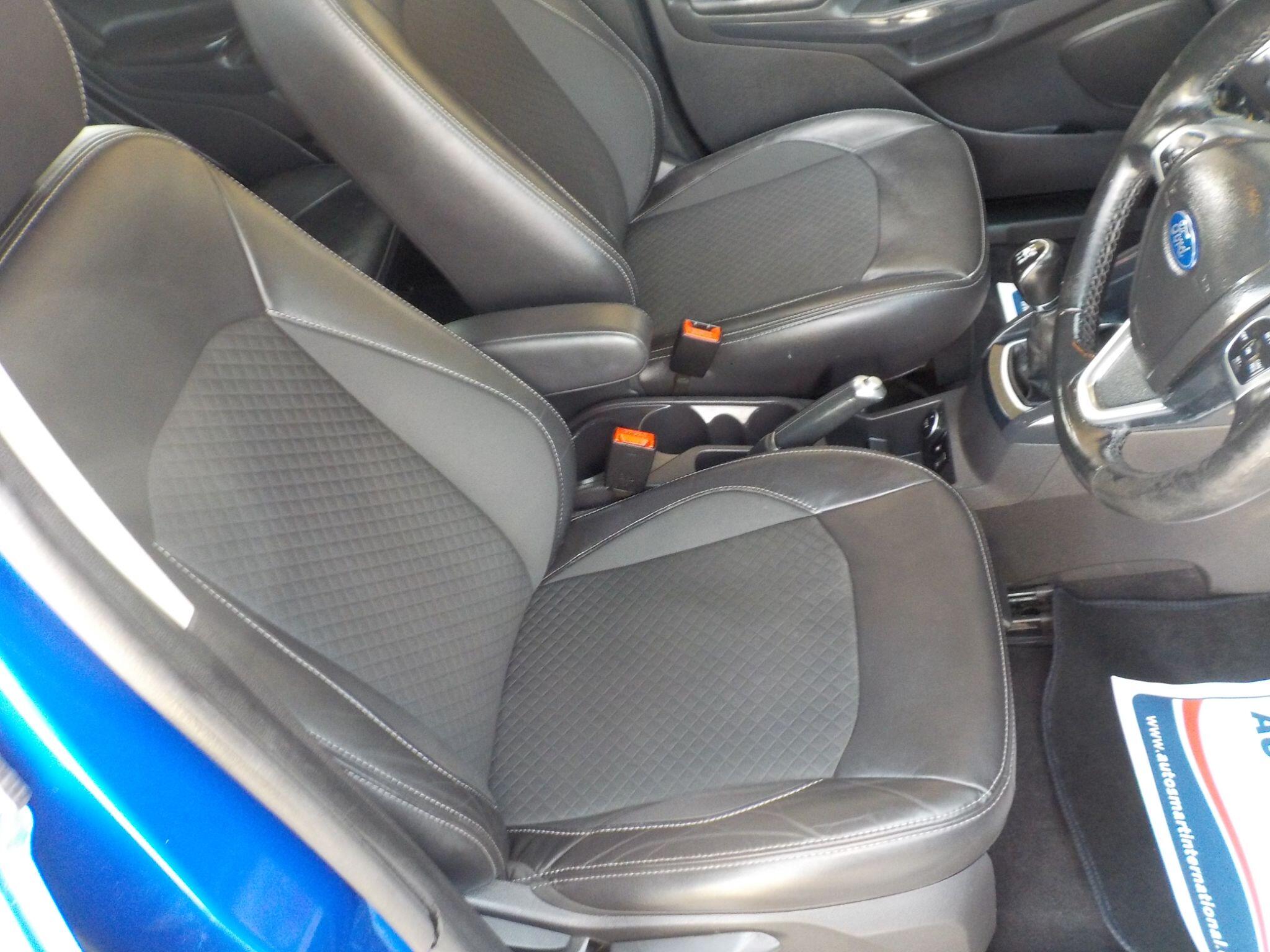 Ford EcoSport 1.5 TDCi Titanium 2WD Euro 6 5dr