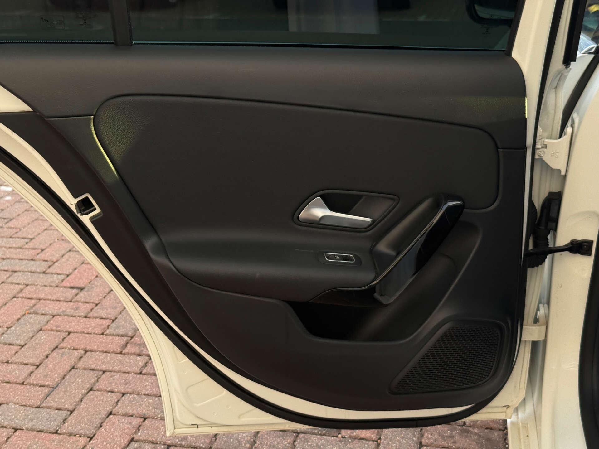 Mercedes-Benz A Class view 31
