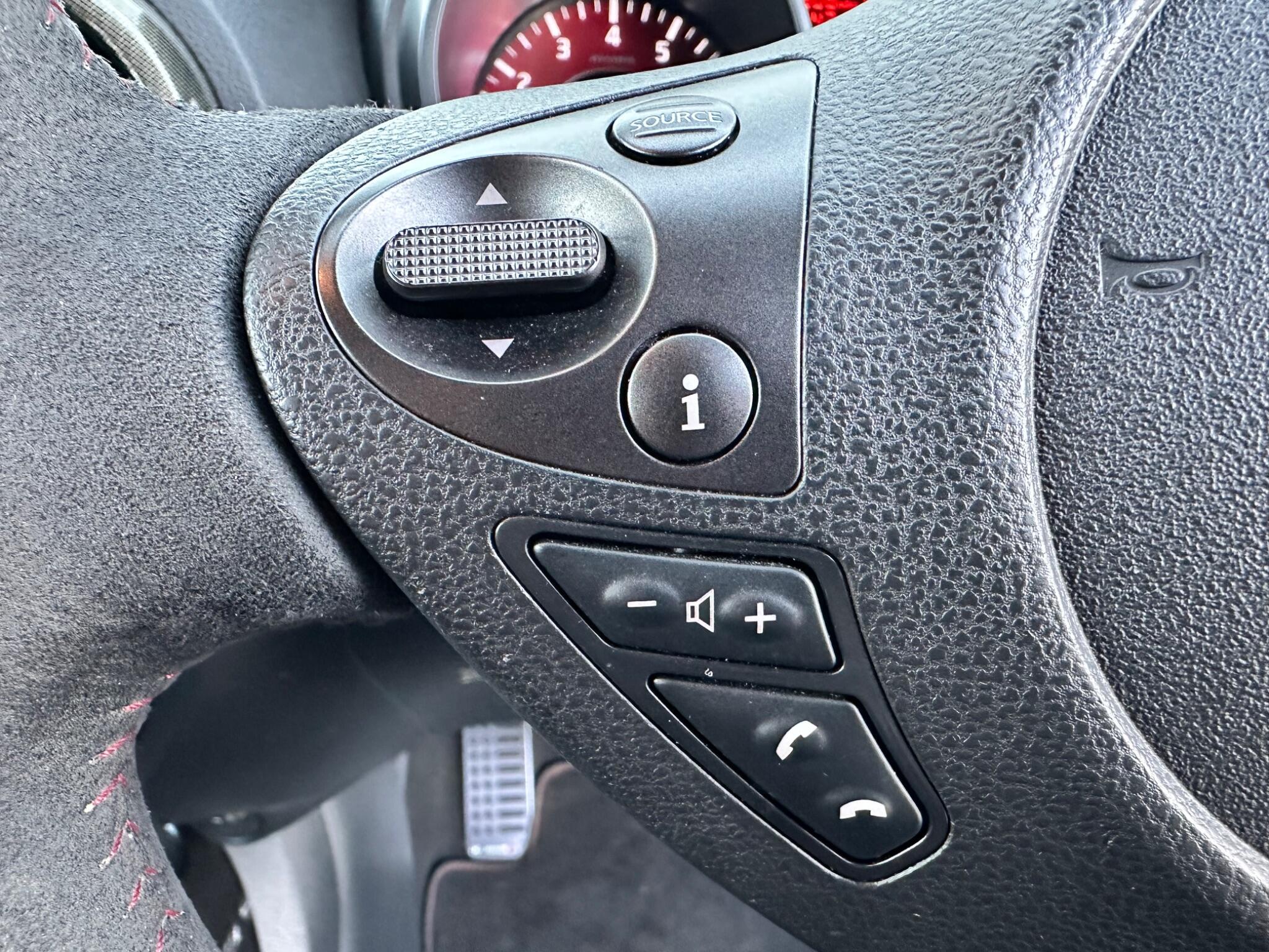 Nissan Juke view 16