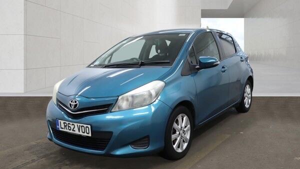 Toyota Yaris view 2
