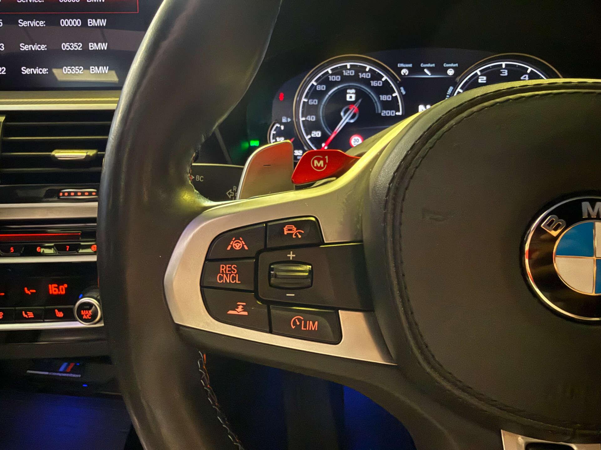 BMW X4 M view 40