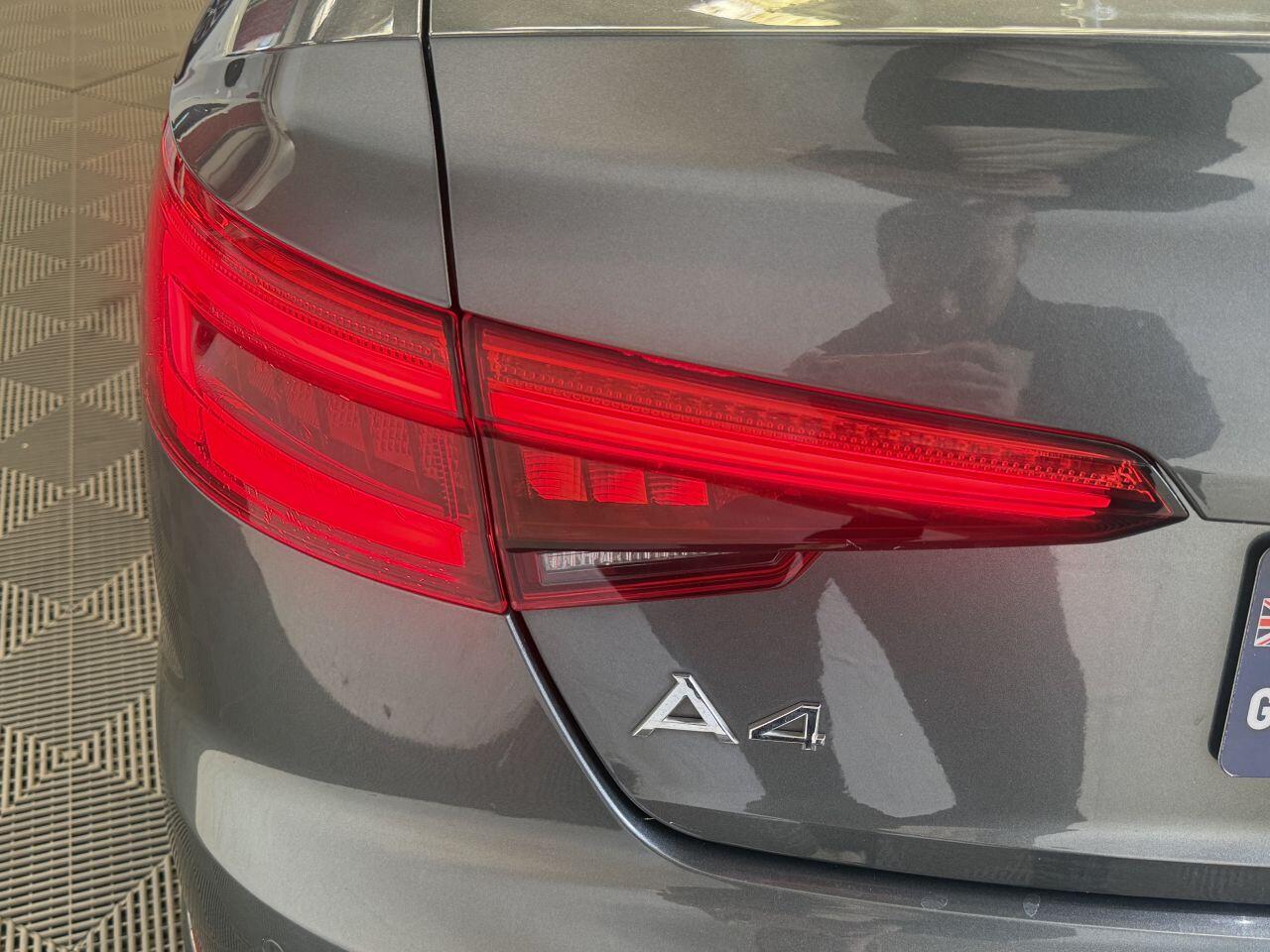 Audi A4 view 27