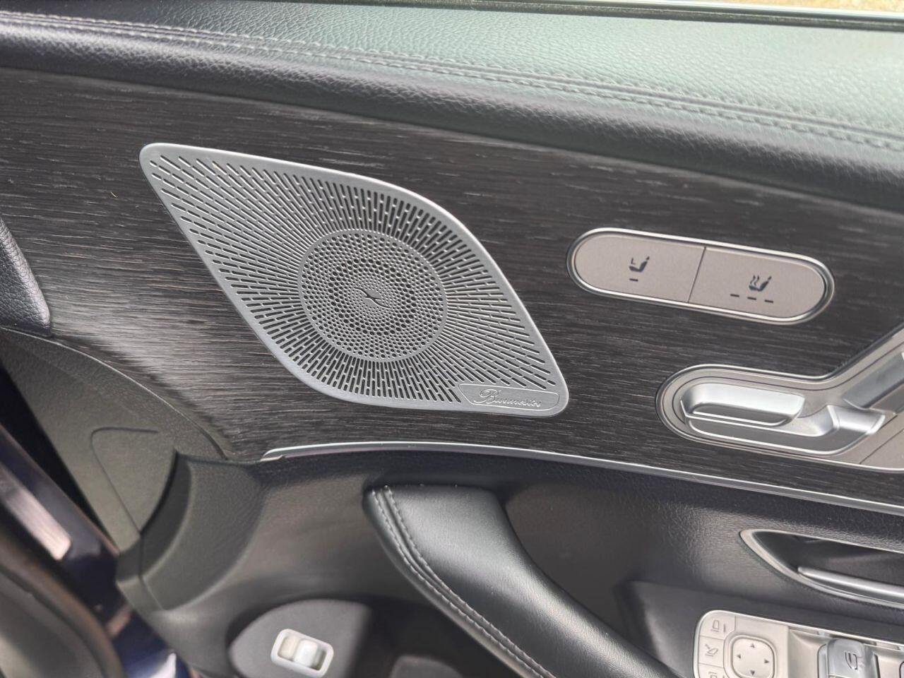 Mercedes-Benz Gle view 20