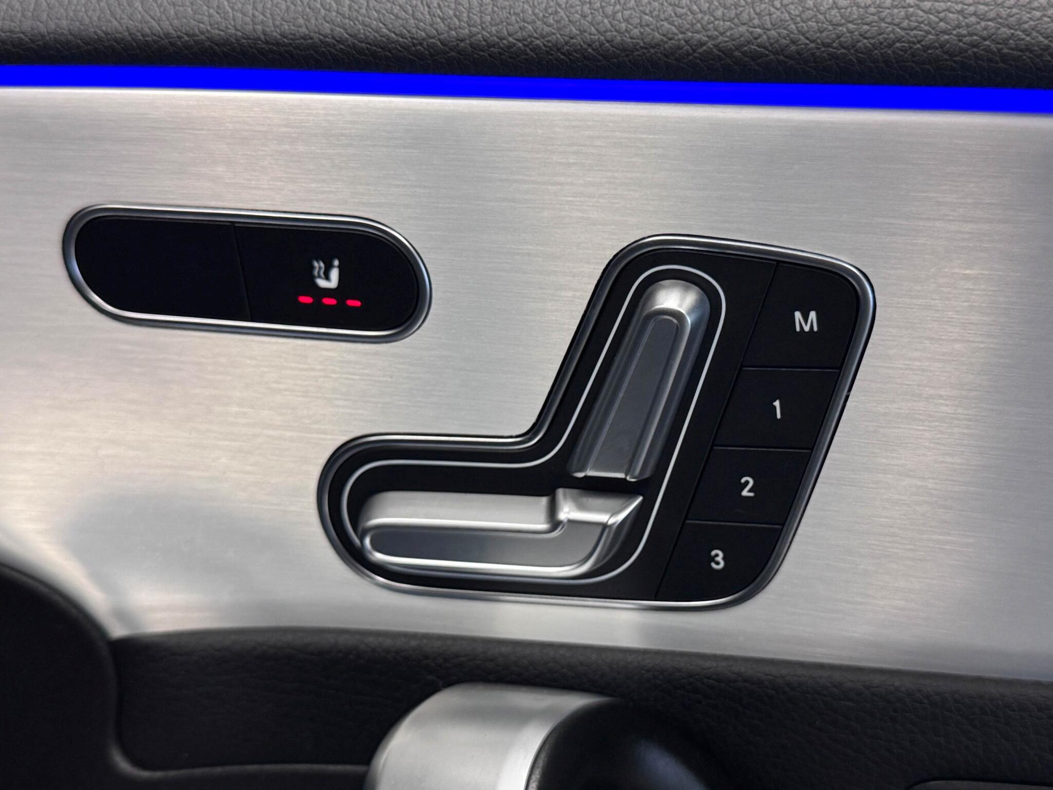 Mercedes-Benz Cla view 14