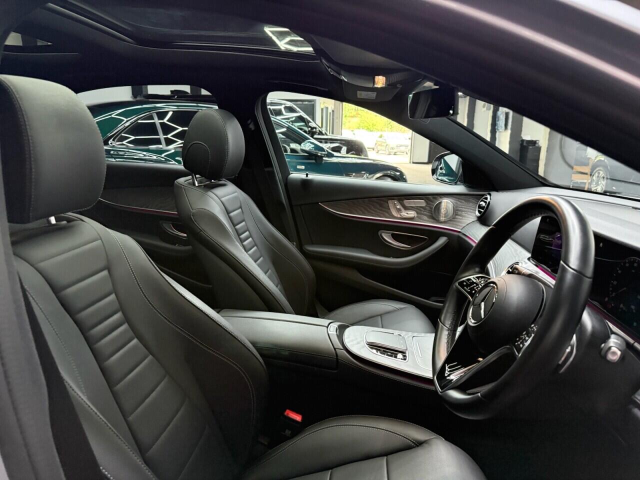 Mercedes-Benz E-Class view 36