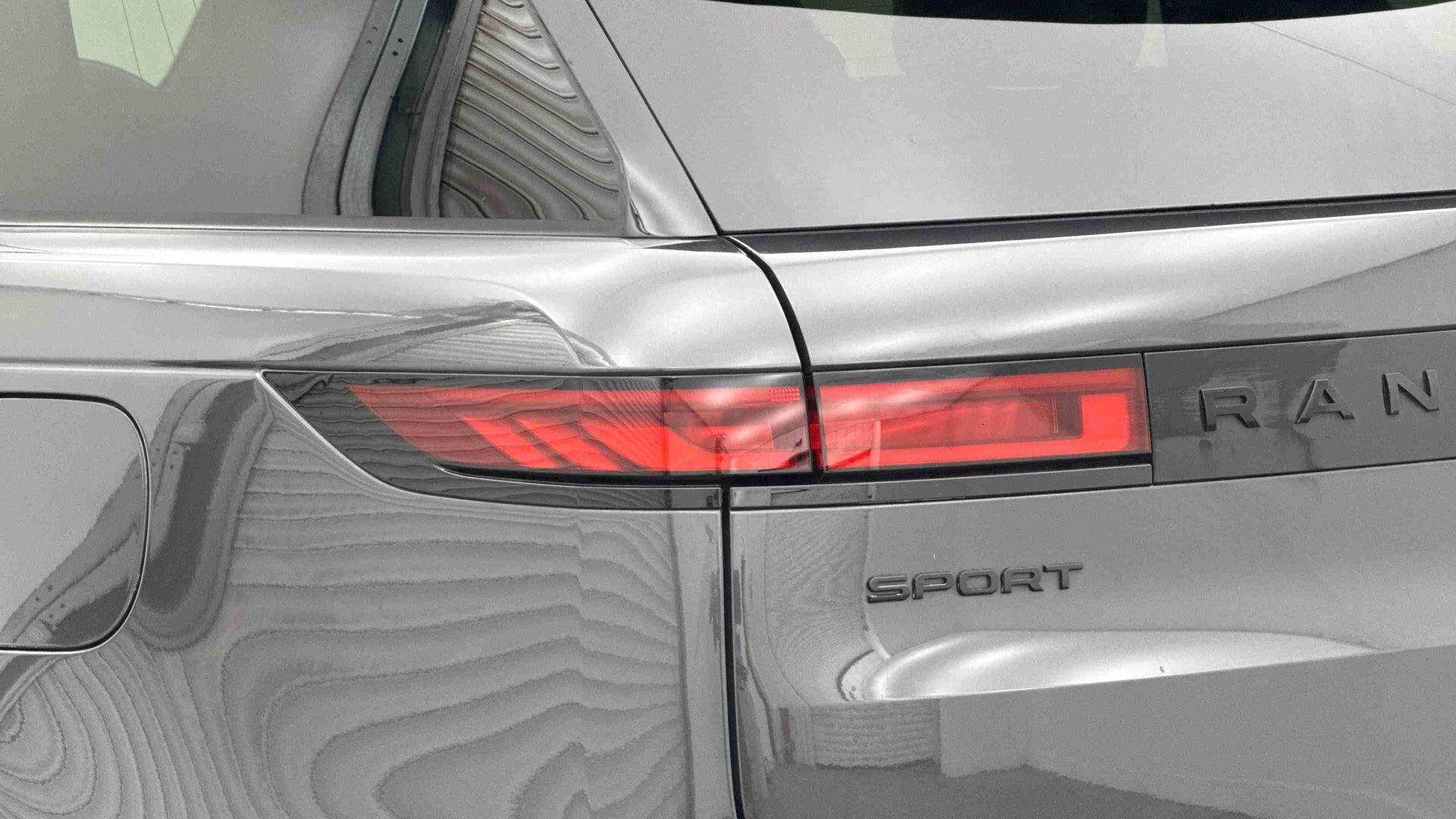 Land Rover Range Rover Sport view 19