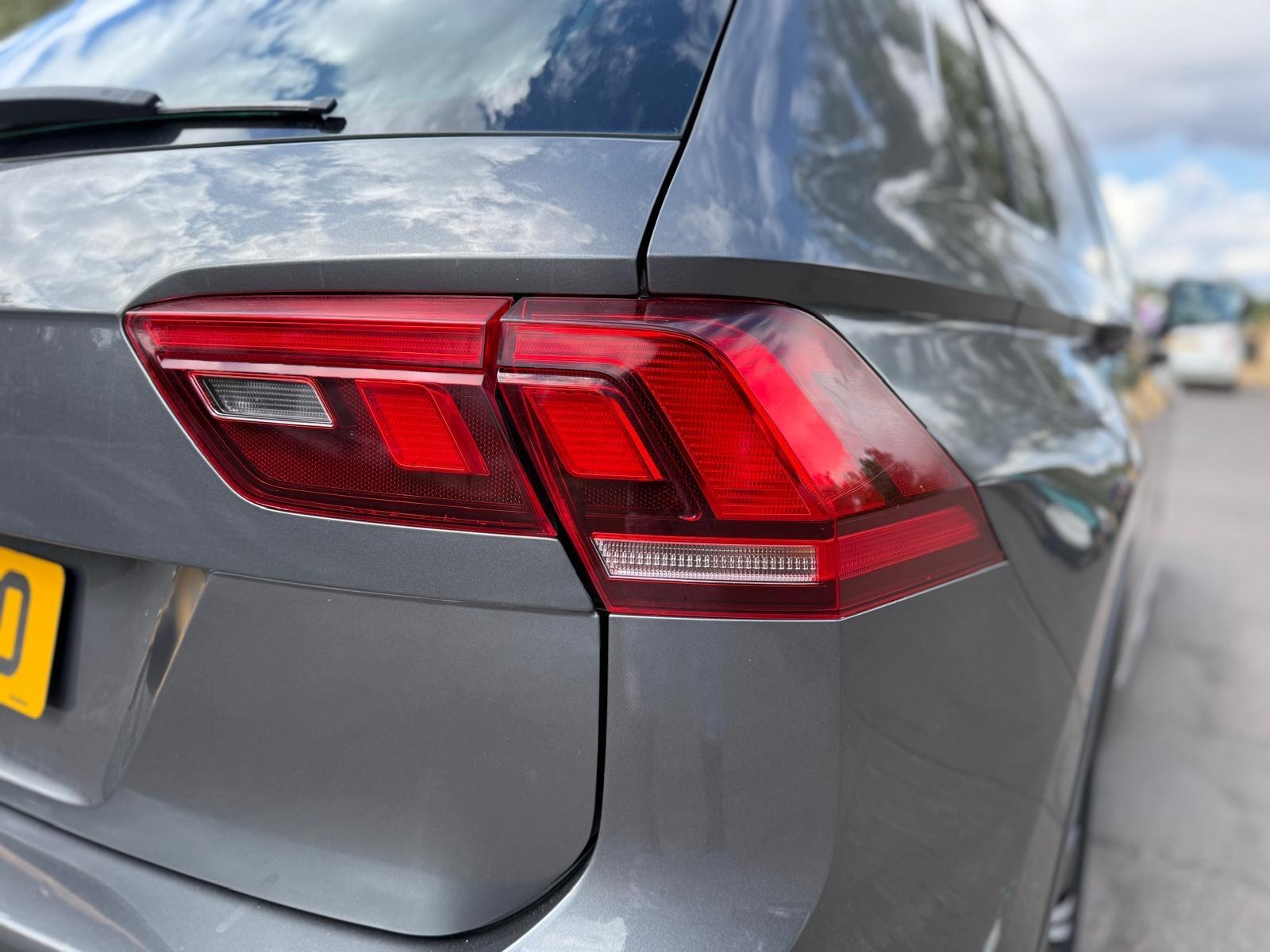 Volkswagen Tiguan view 48