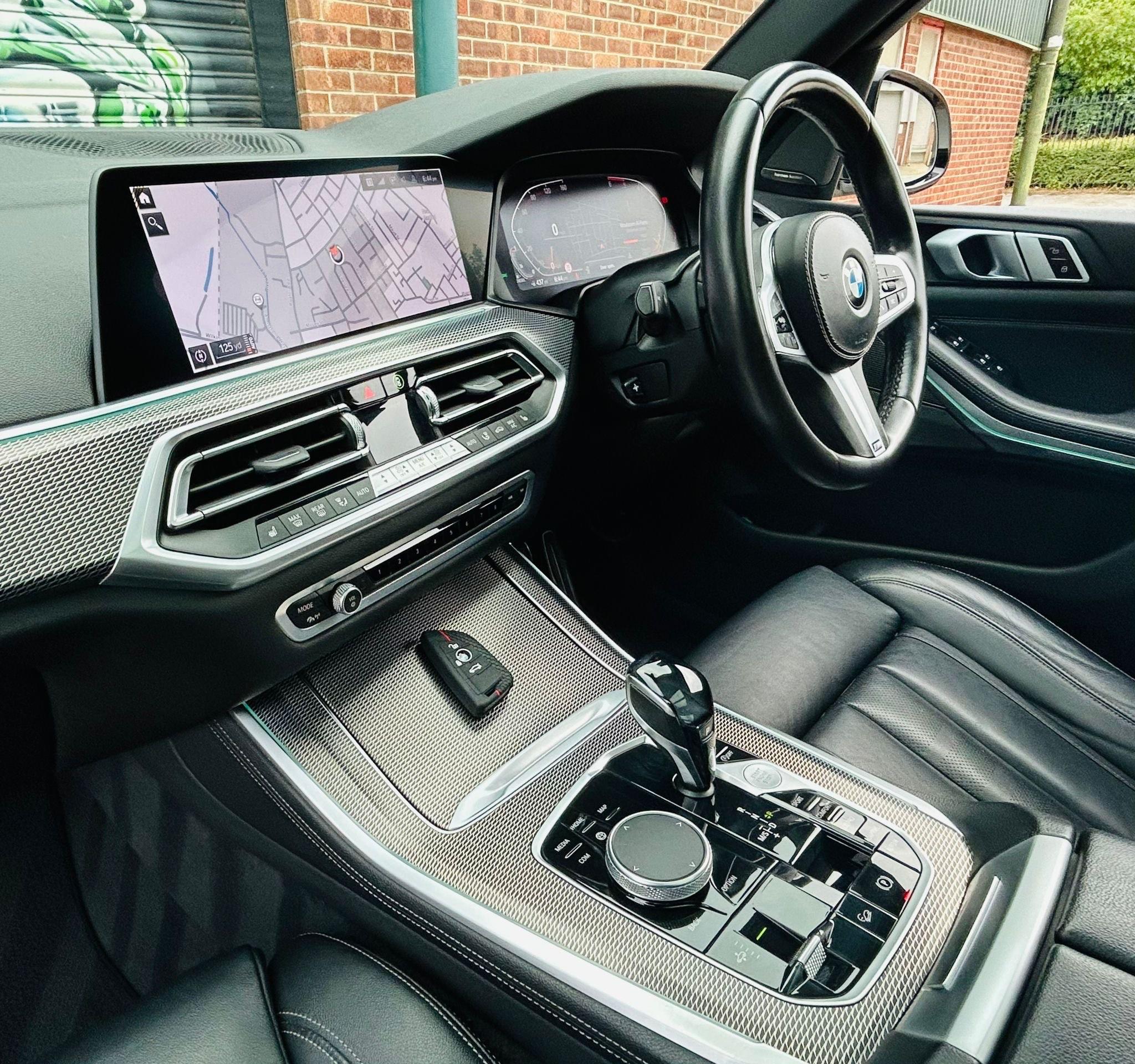 BMW X5 view 52