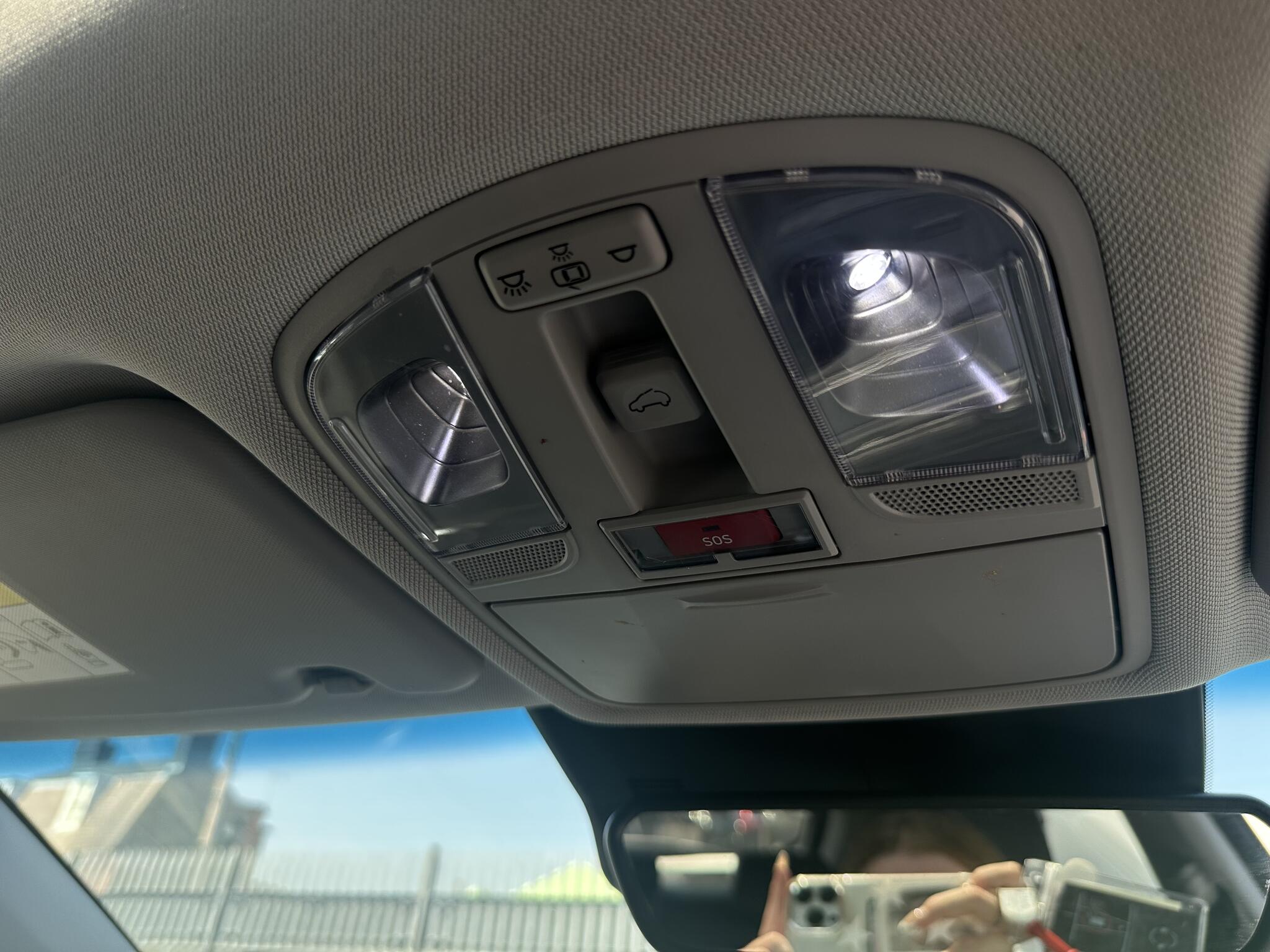 Hyundai Kona view 27