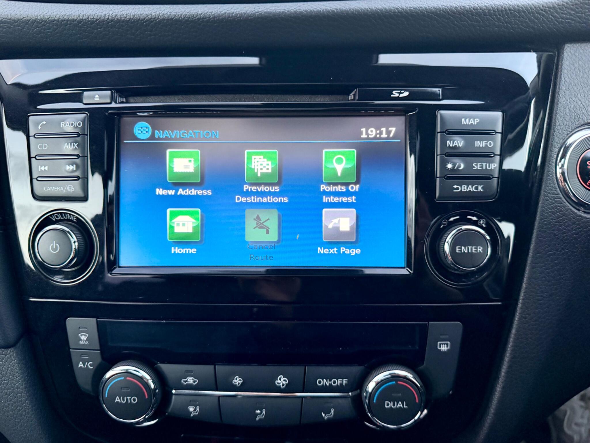 Nissan X-Trail view 54