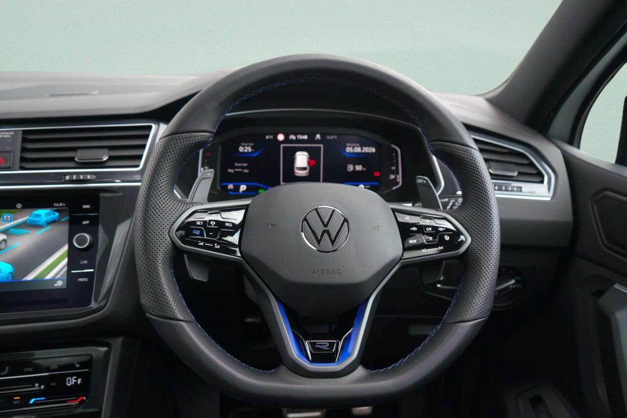 Volkswagen Tiguan view 27