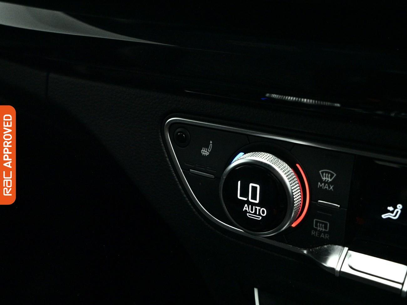 Audi Q5 view 17