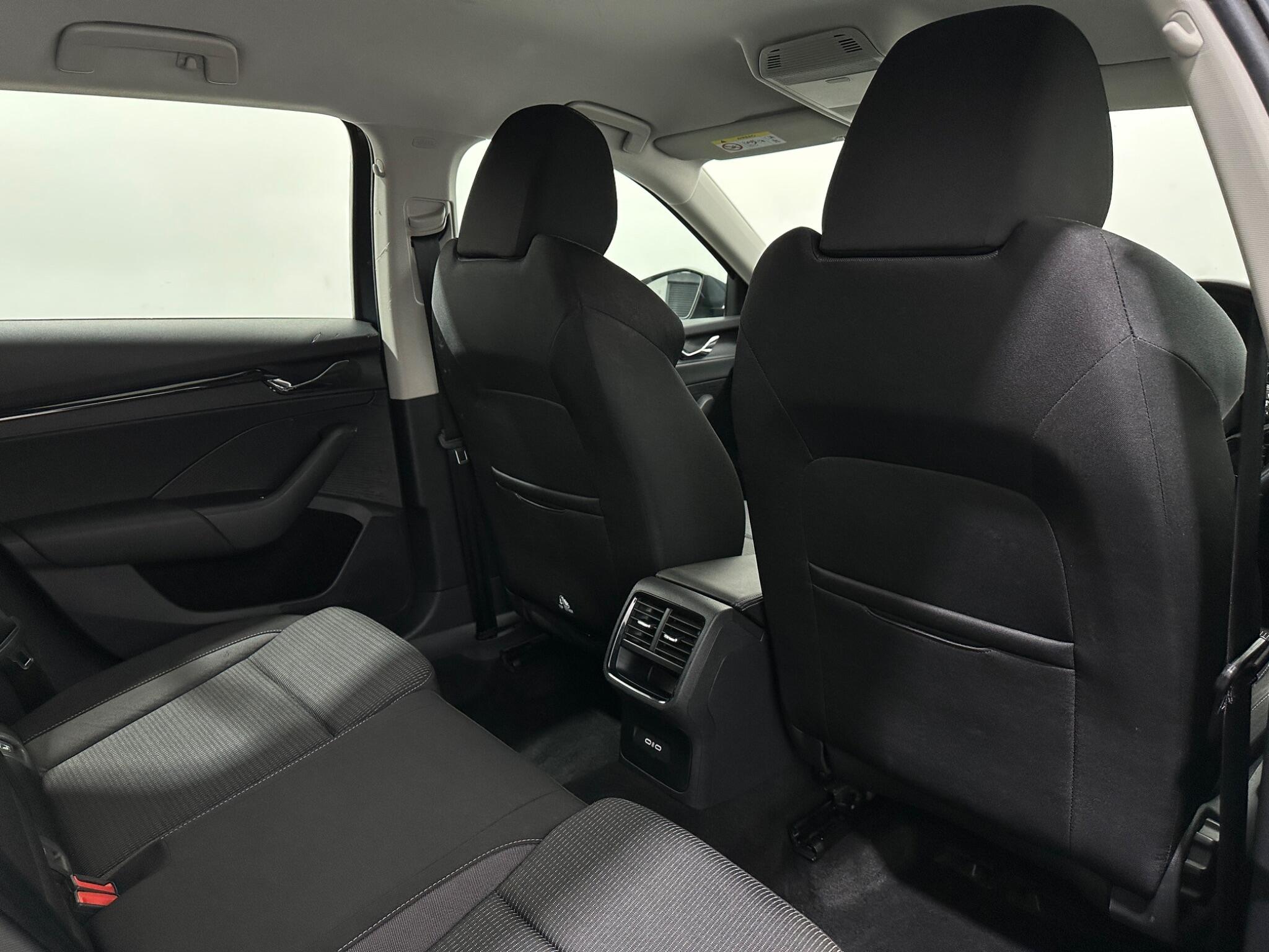 Skoda Octavia view 39