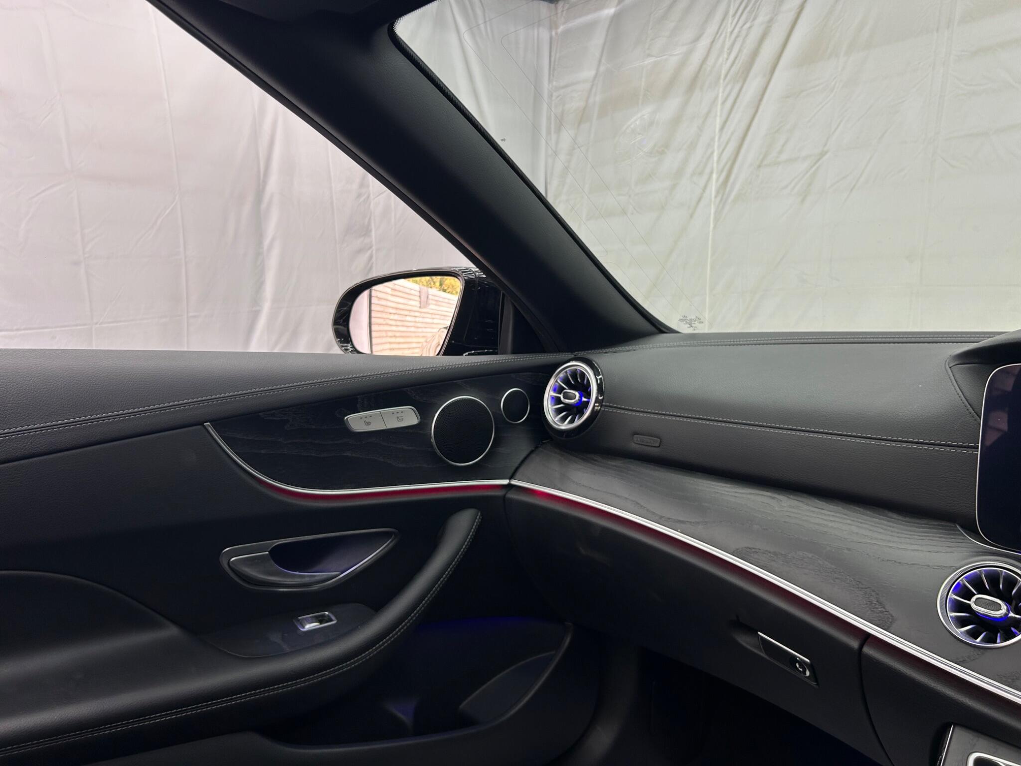Mercedes-Benz E Class view 12