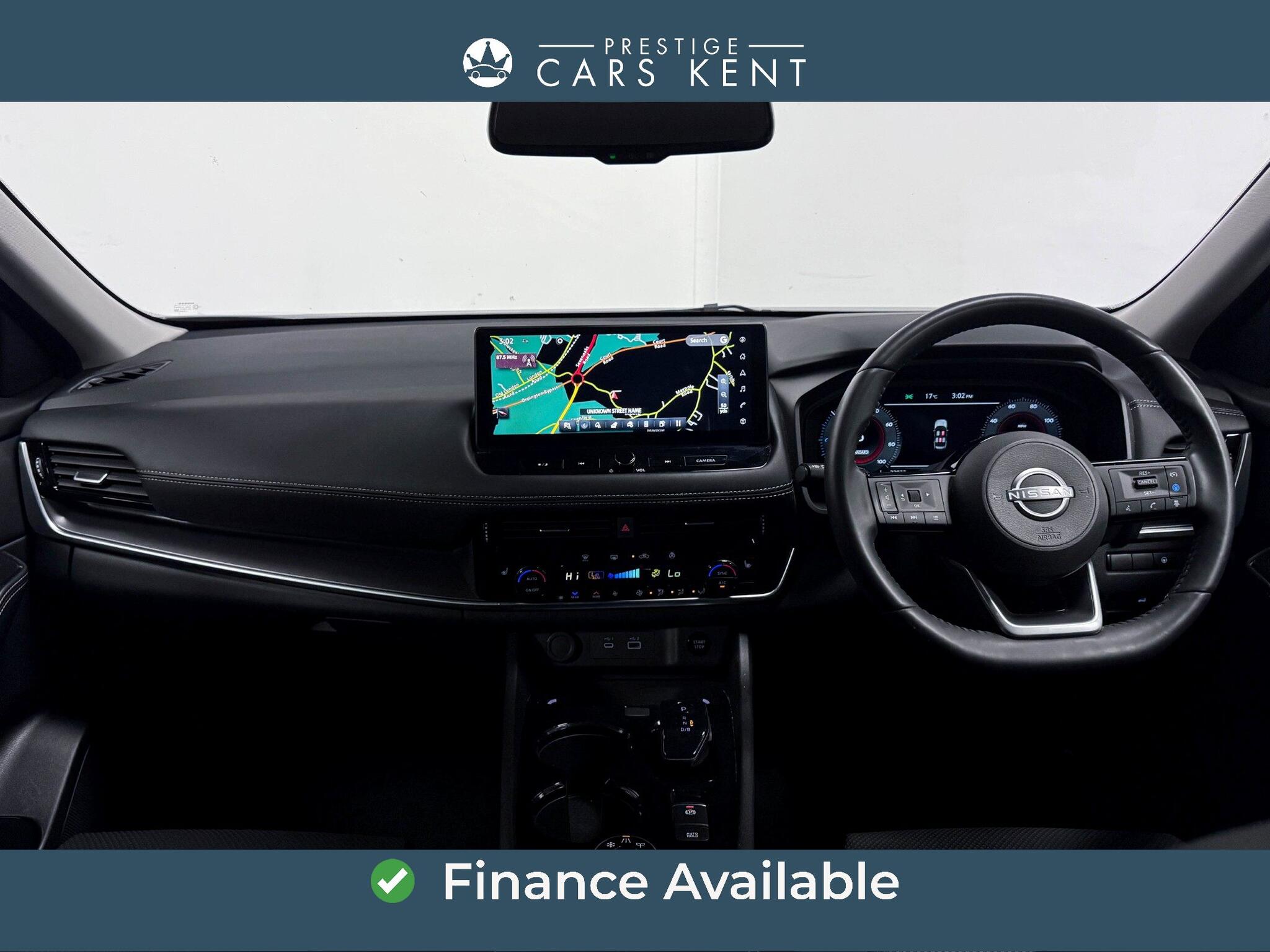 Nissan X-Trail view 2