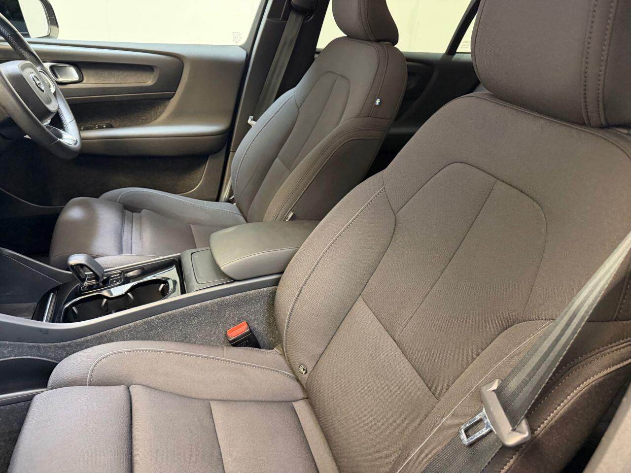 Volvo C40 view 67