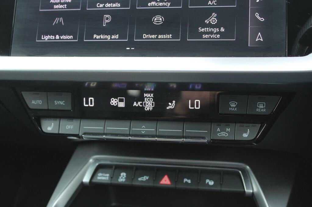 Audi A3 view 16