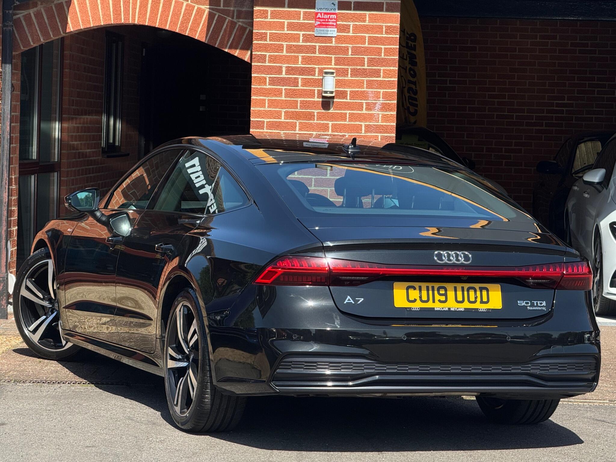 Audi A7 view 3