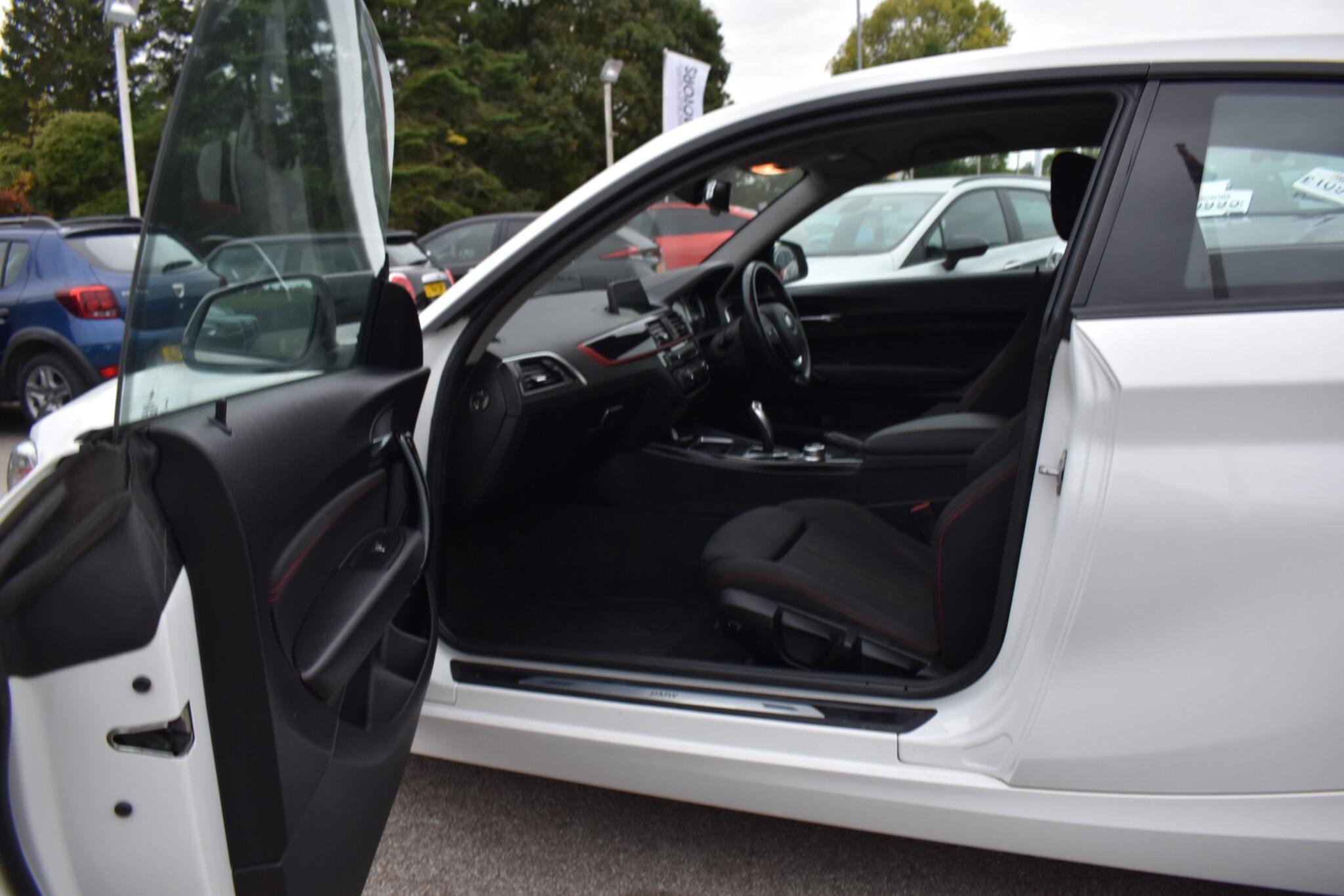 1 Series - 2.0 118d Sport Auto Euro 6 (s/s) 3dr - Image 4
