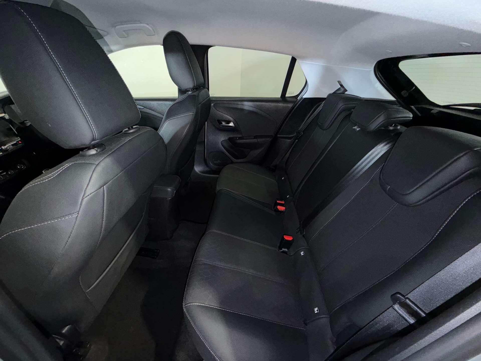 Vauxhall Corsa view 44