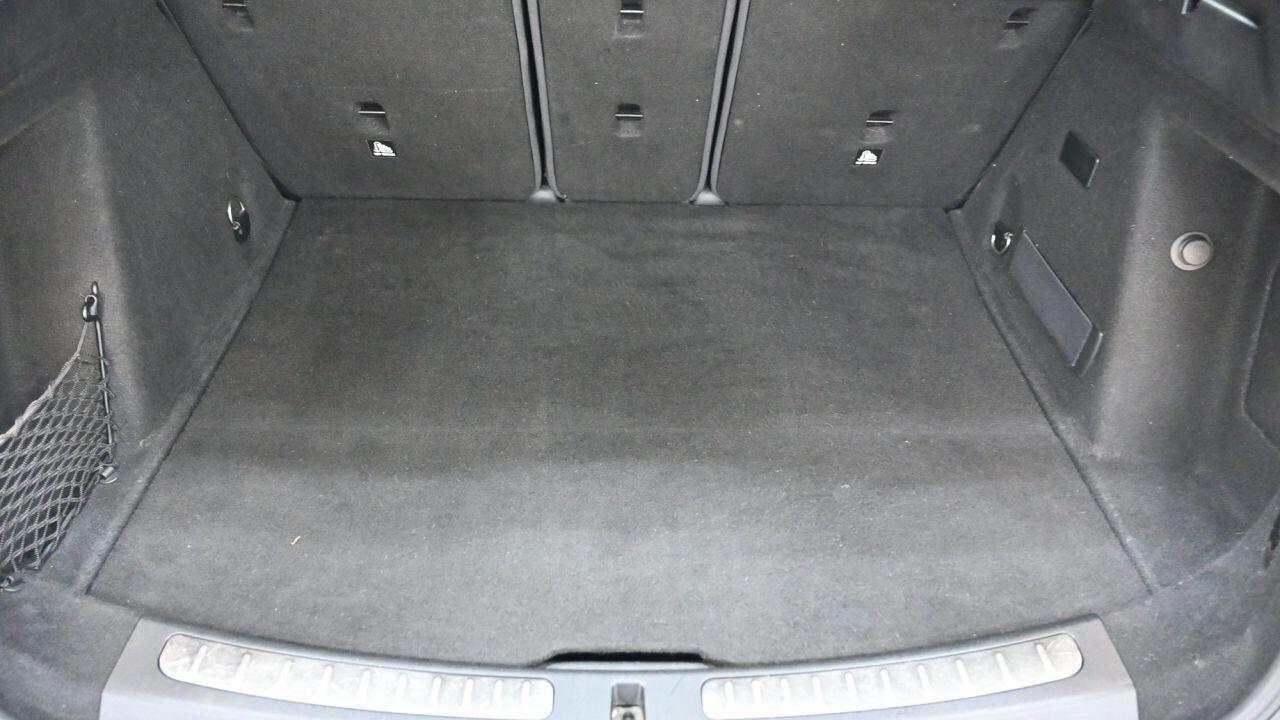 MINI Countryman view 8