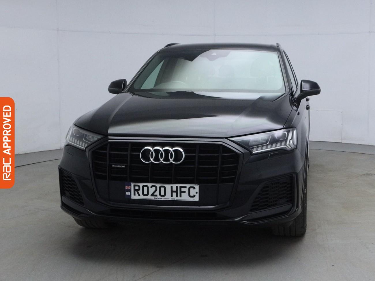 Audi Q7 view 7