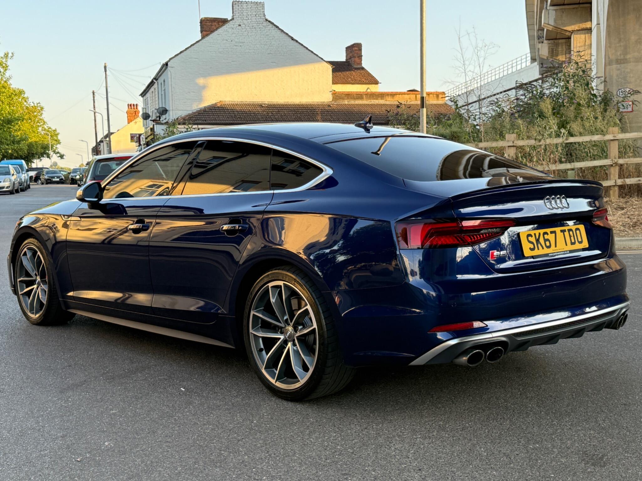 Audi S5 - Image 13