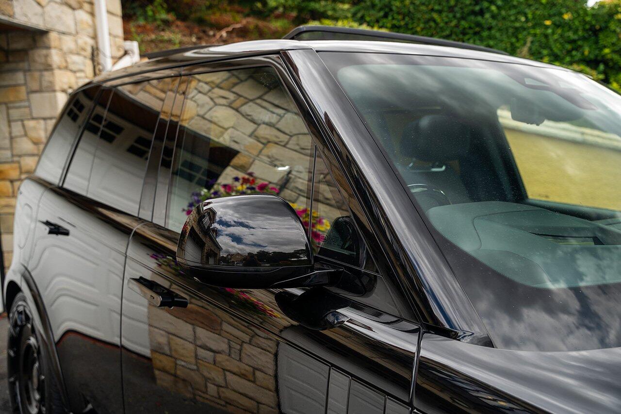 Land Rover Range Rover view 38