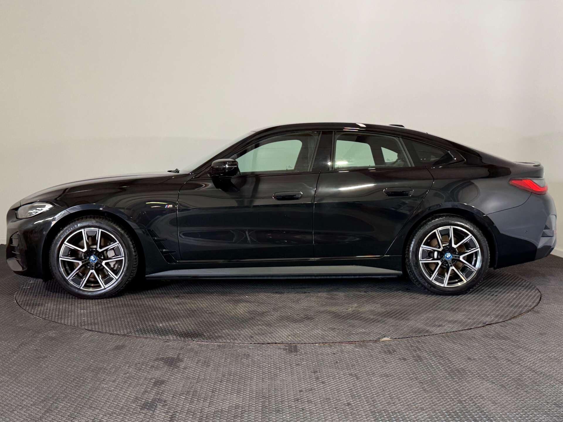 BMW I4 view 4