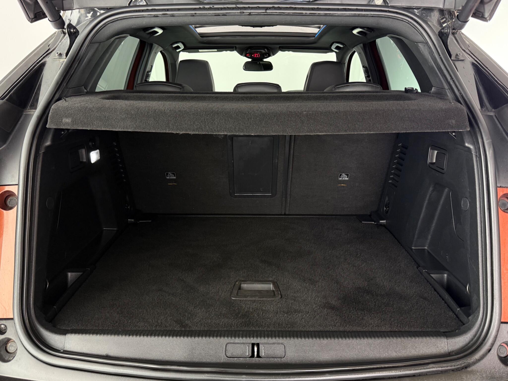 Peugeot 3008 view 10