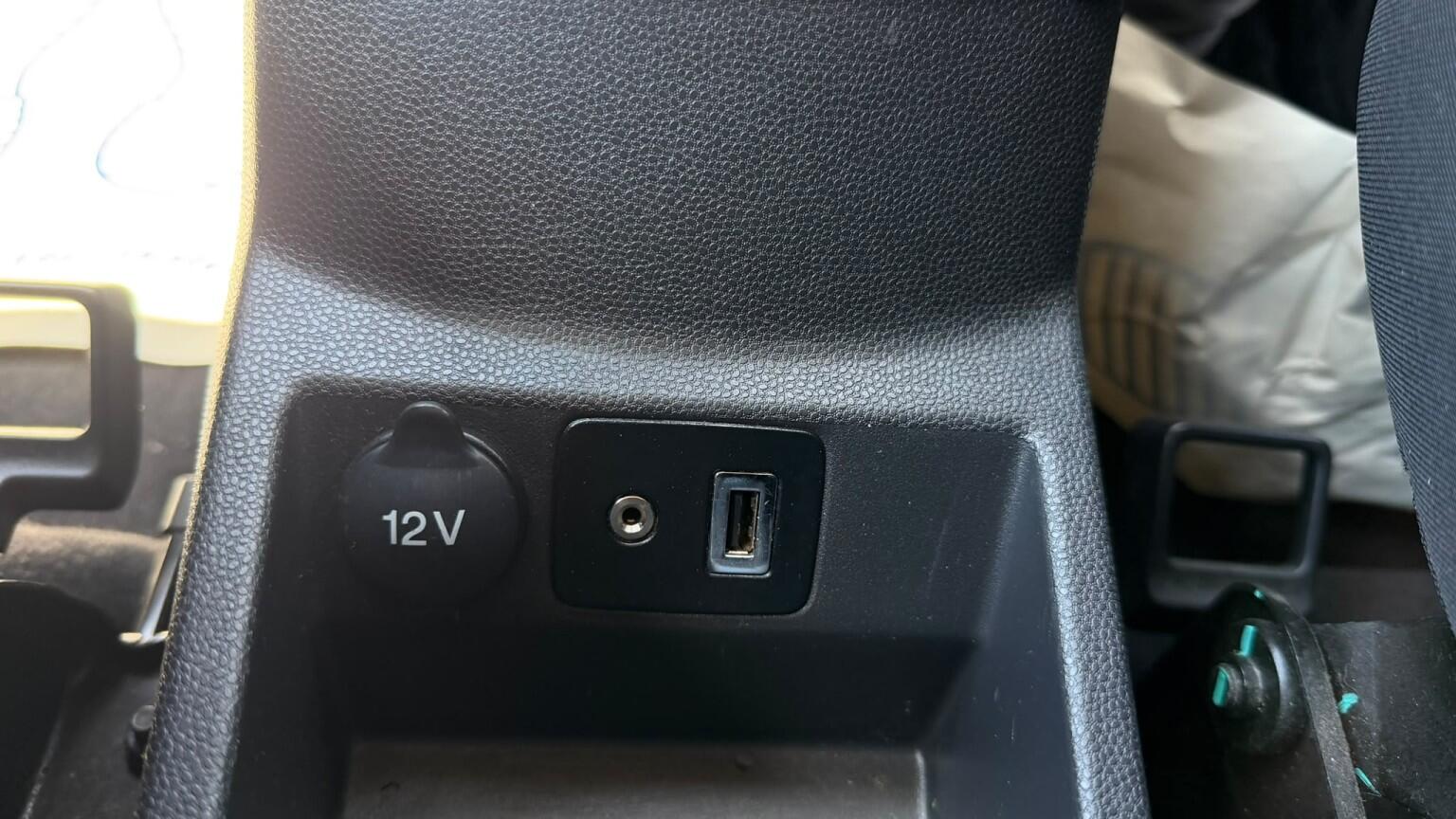 Ford Ecosport view 44