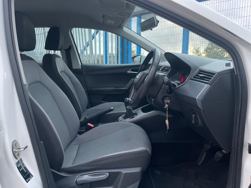 2018 SEAT Arona 1.6 TDI SE Euro 6 (s/s) 5dr • 93,000 miles image 8