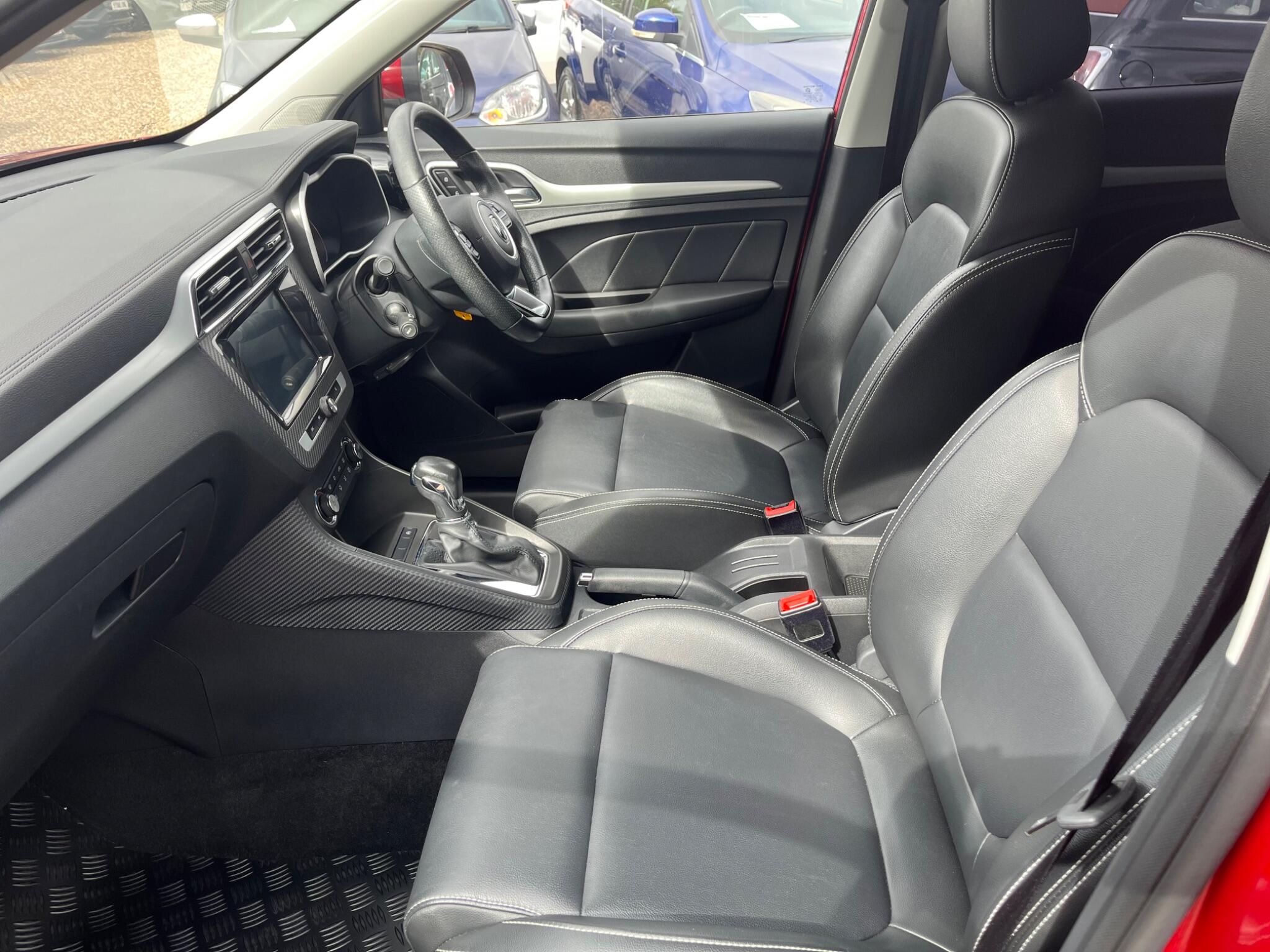 MG MG ZS view 12