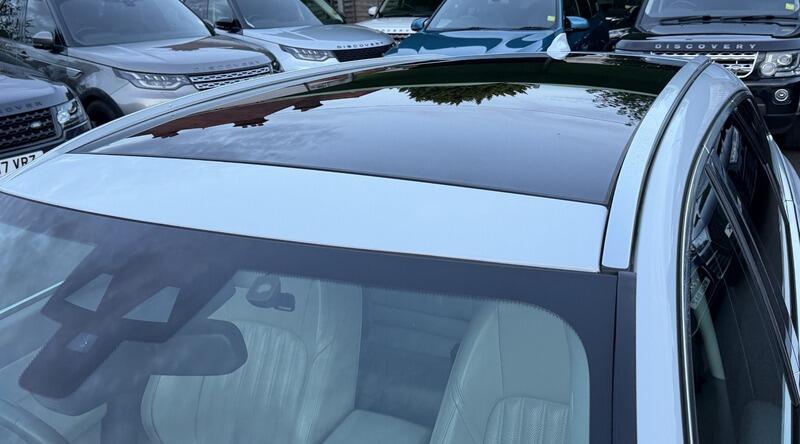 Jaguar XF view 23