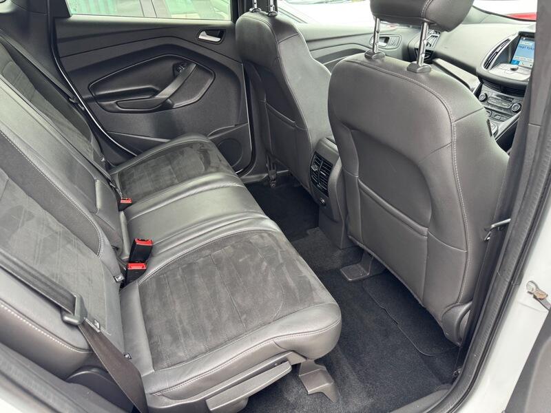 Ford Kuga view 13