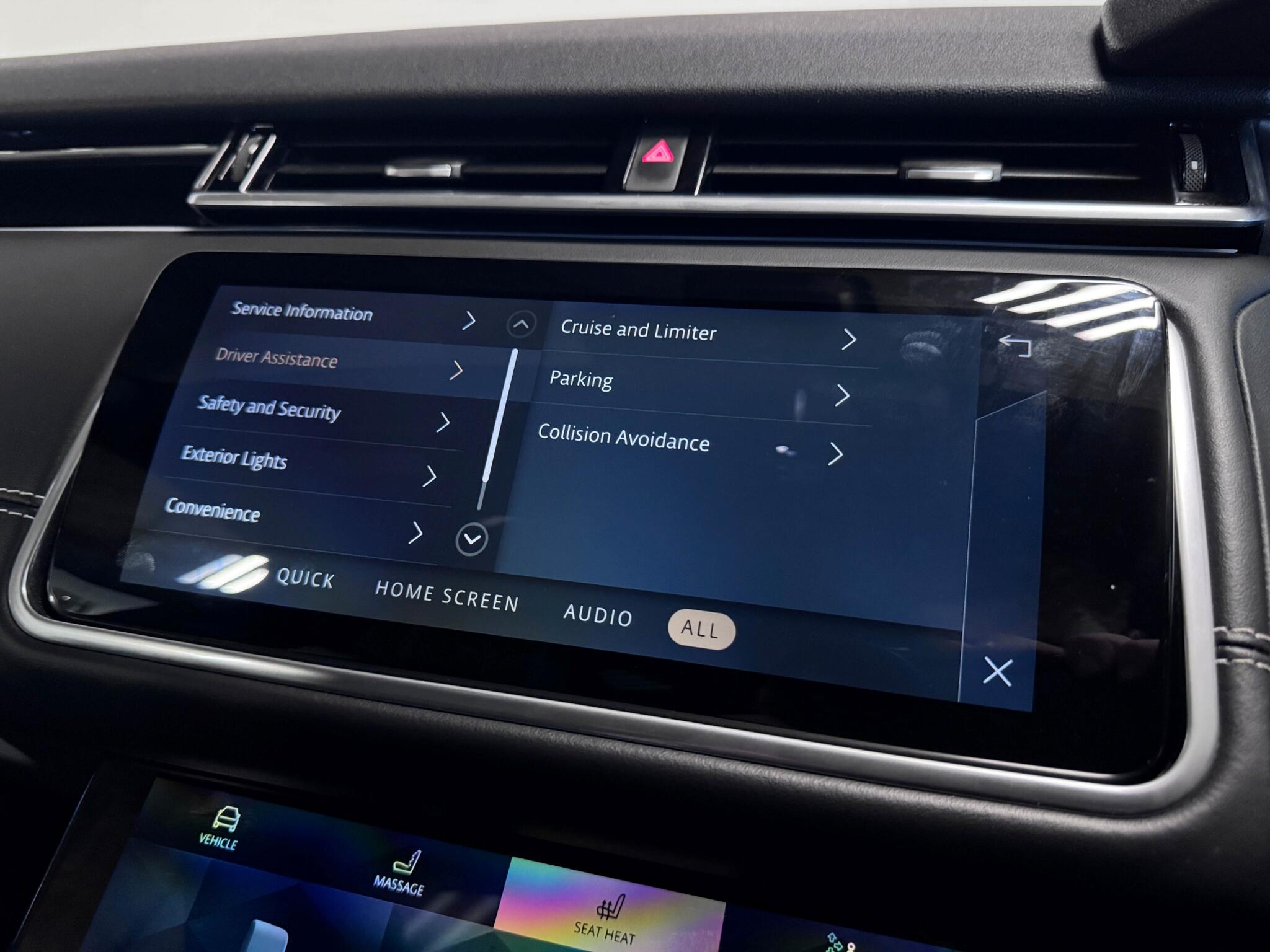 Land Rover Range Rover Velar view 65