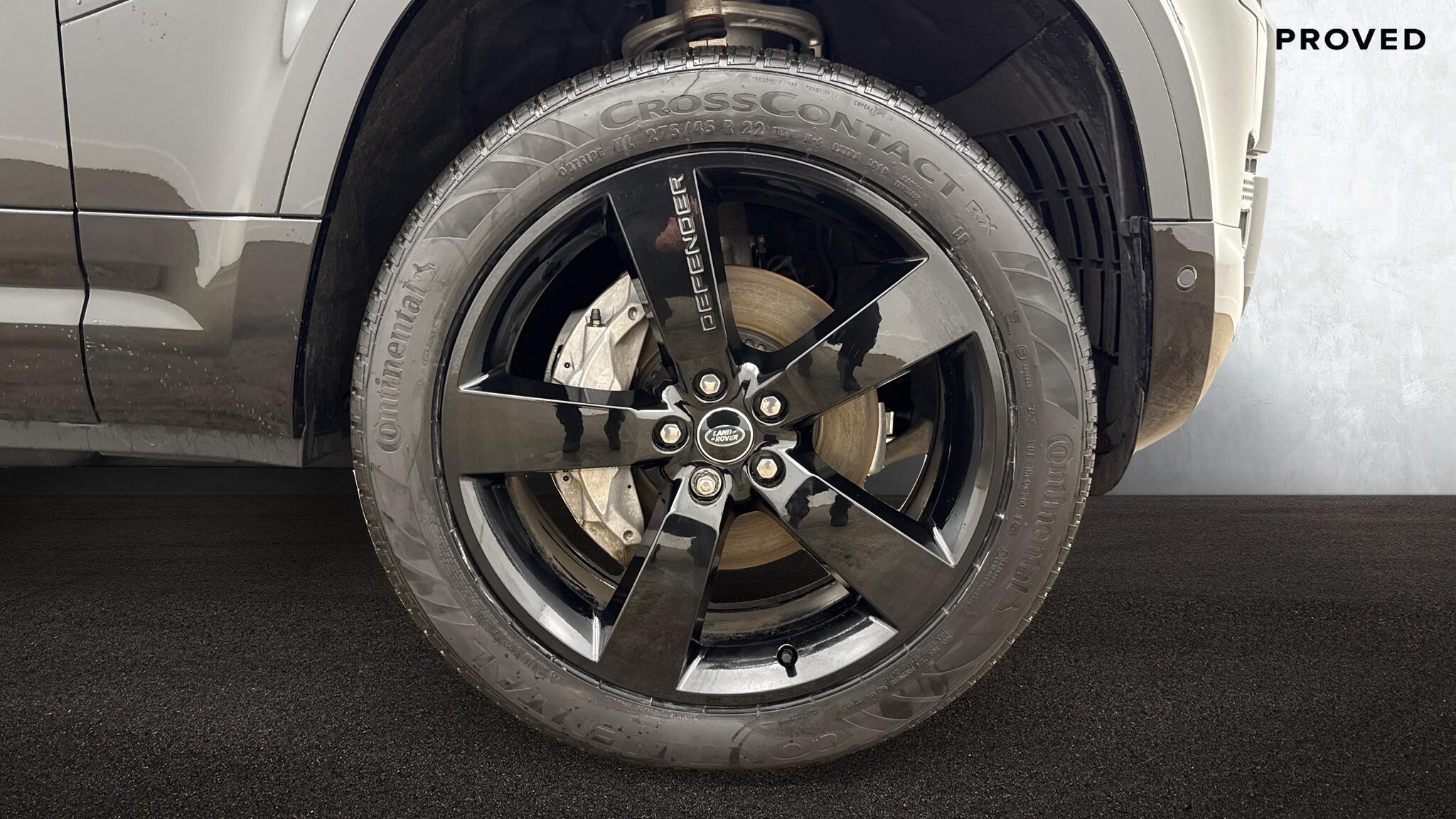 Land Rover Defender view 8