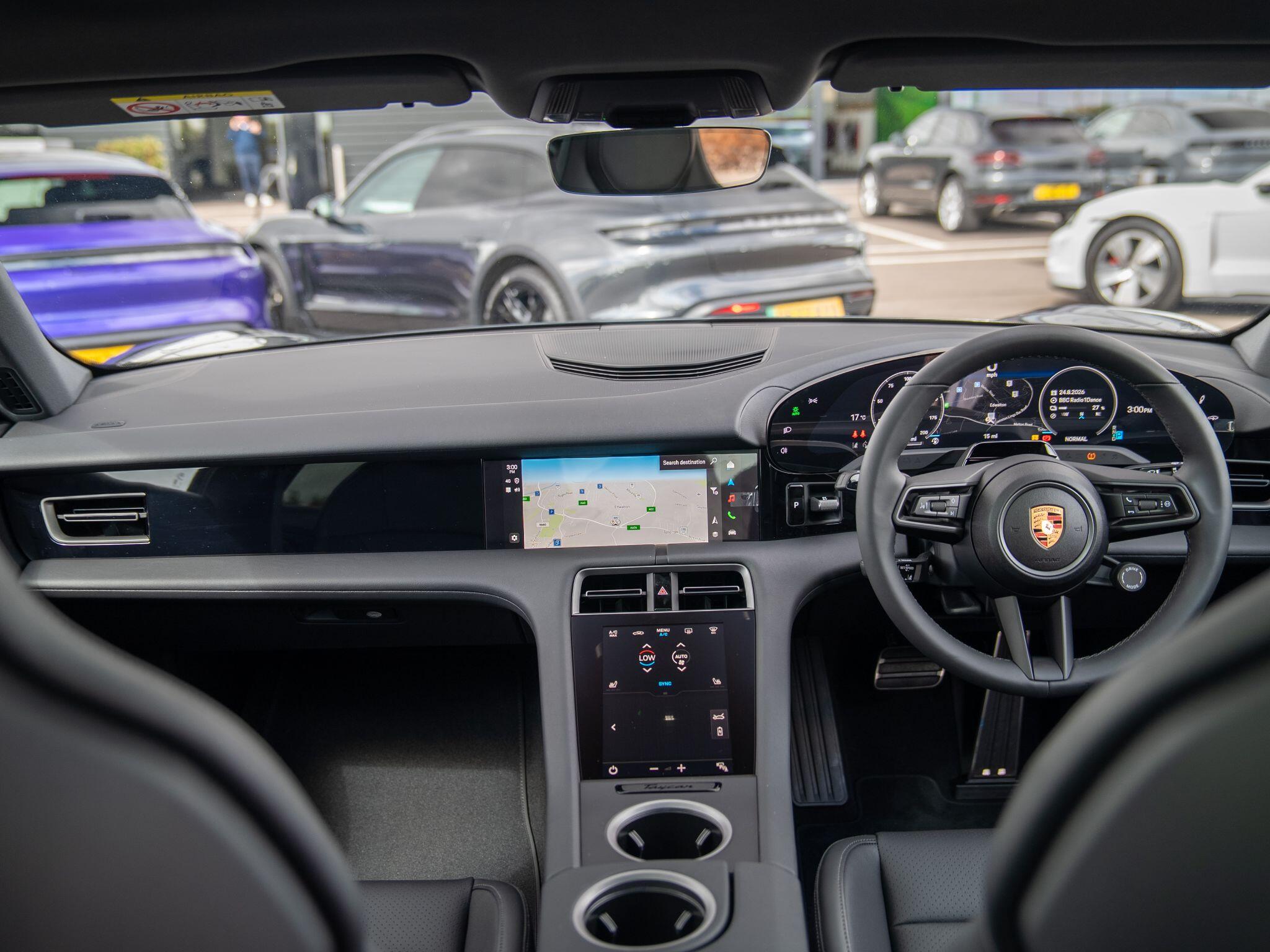 Porsche Taycan view 10