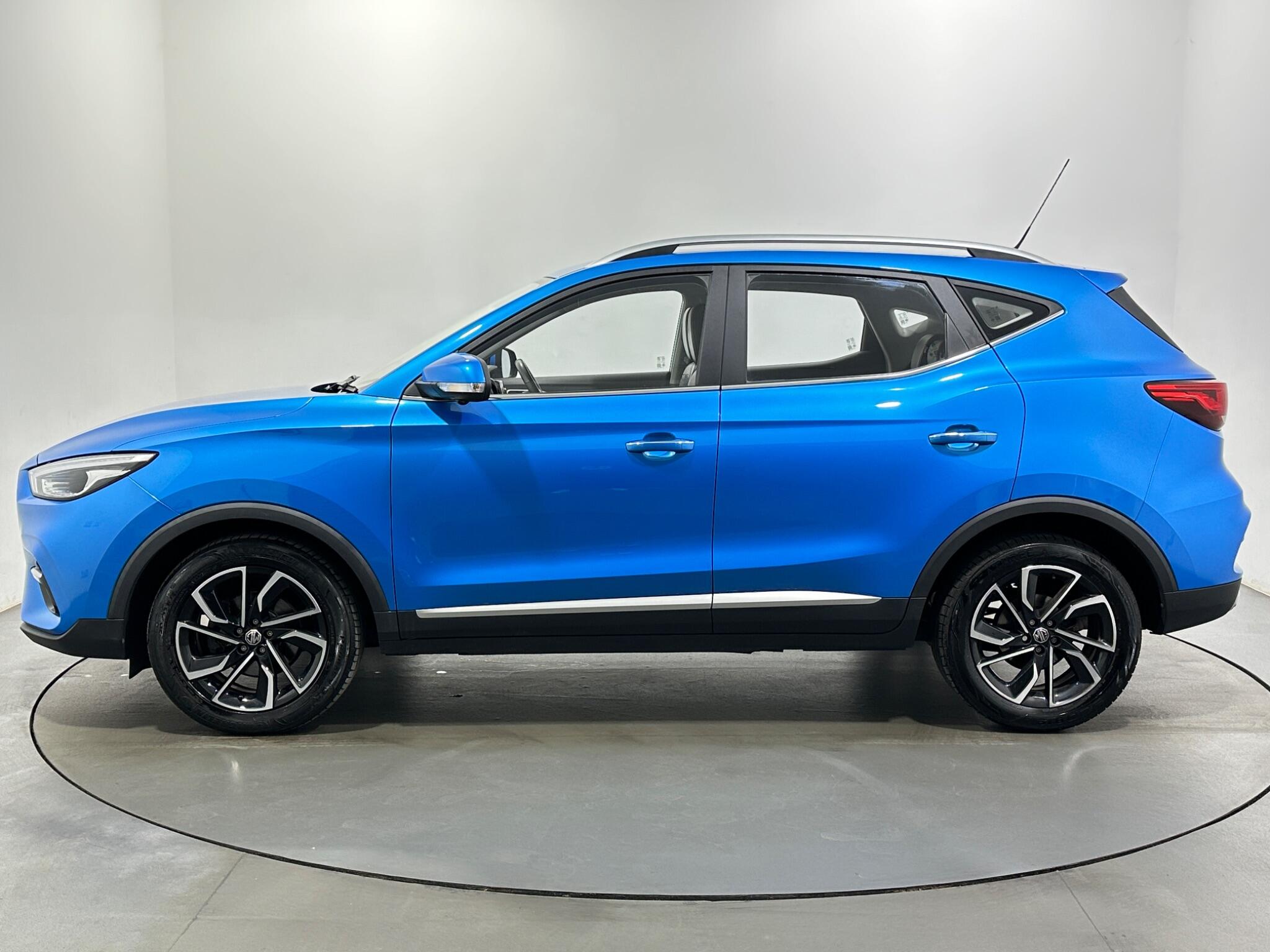 MG ZS view 5