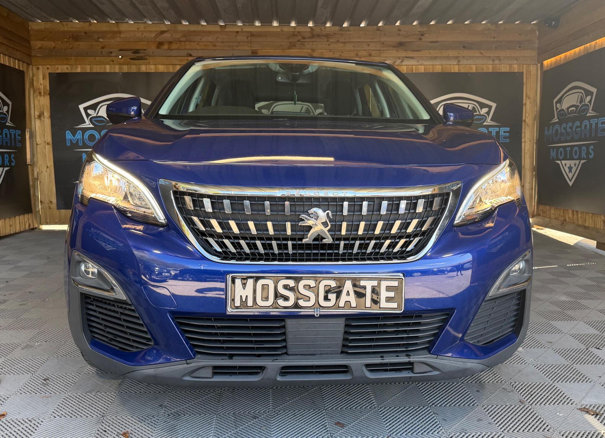 Peugeot 3008 view 6