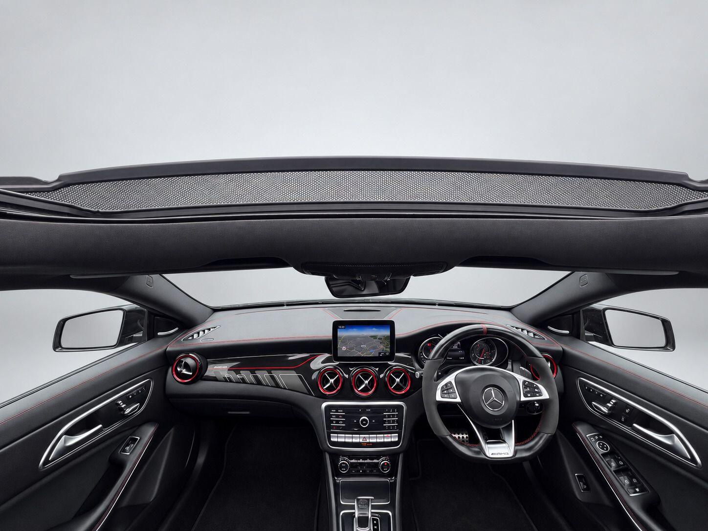 Mercedes-Benz Cla view 2
