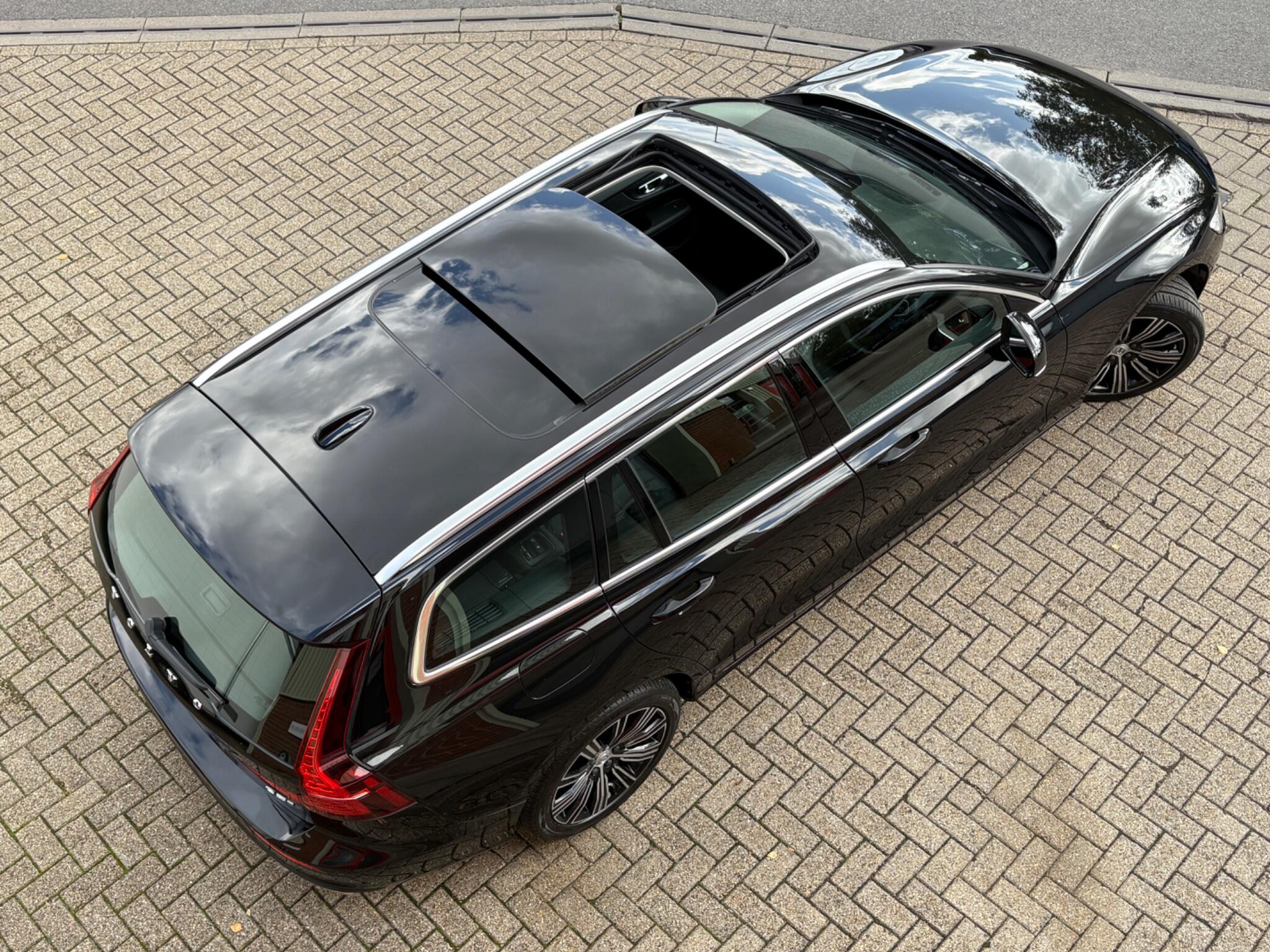 Volvo V60 view 11