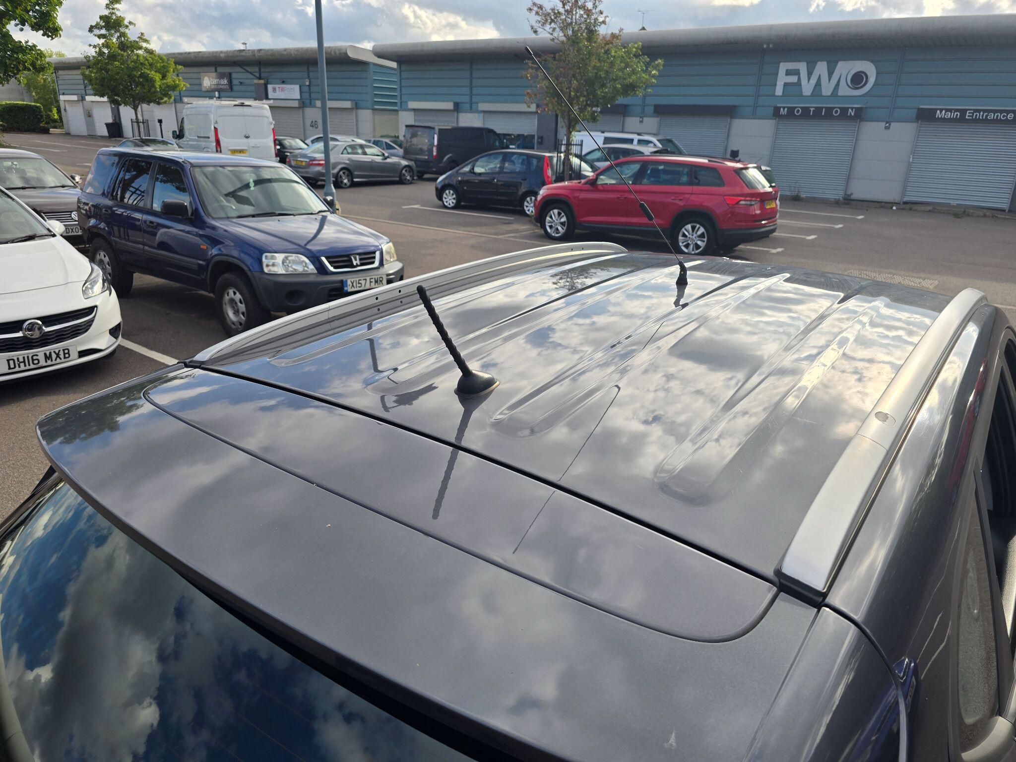 Hyundai Tucson view 75