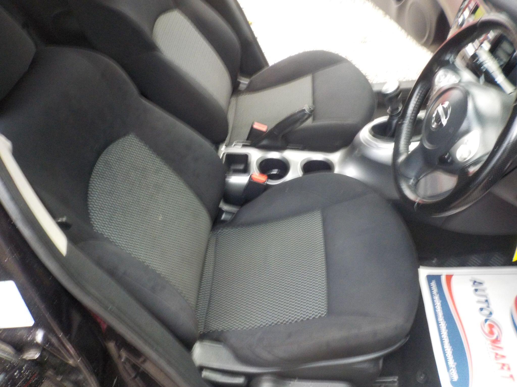 Nissan Juke 1.2 DIG-T Acenta Euro 5 (s/s) 5dr Euro 5