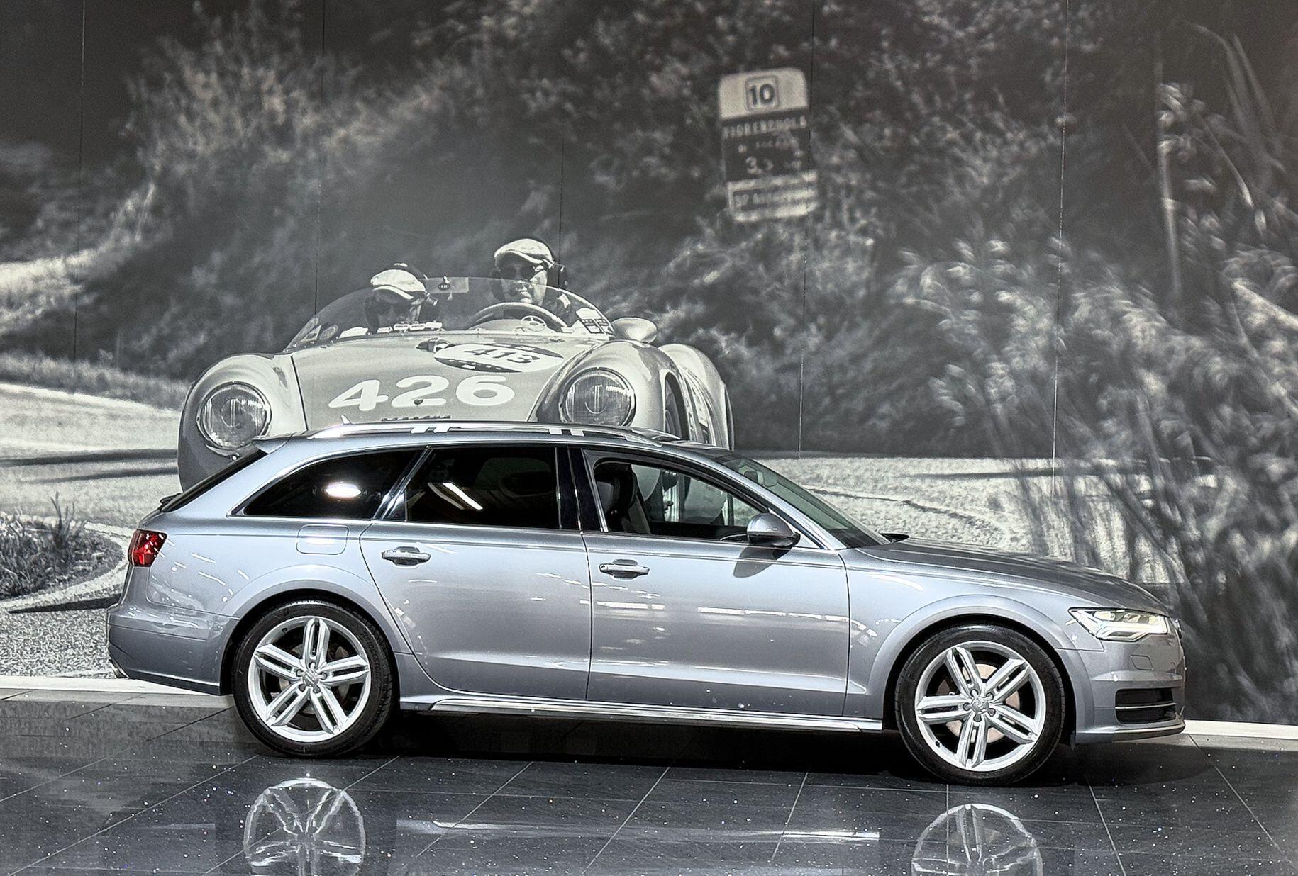 Audi A6 Allroad view 5