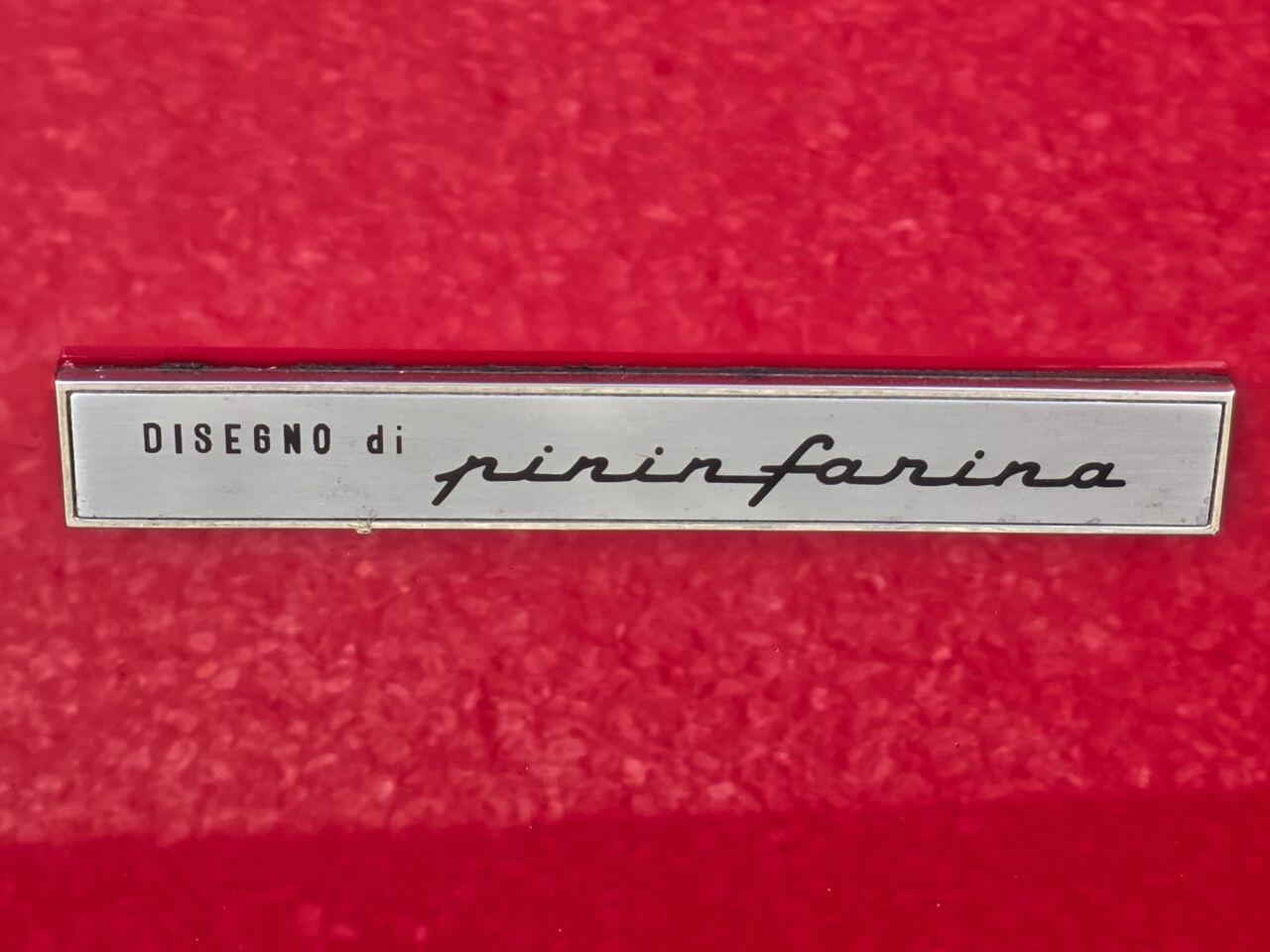 Ferrari Dino view 19