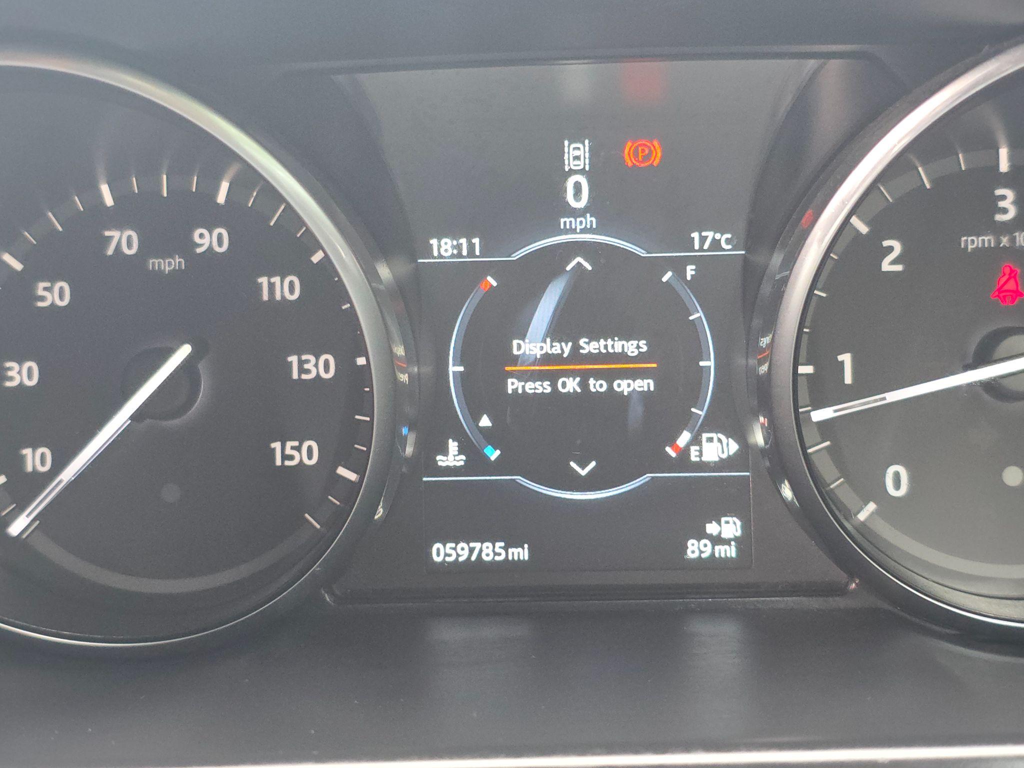 2017 Land Rover Discovery Sport 2.0 TD4 SE 4WD Euro 6 (s/s) 5dr (5 Seat) • 60,214 miles image 85
